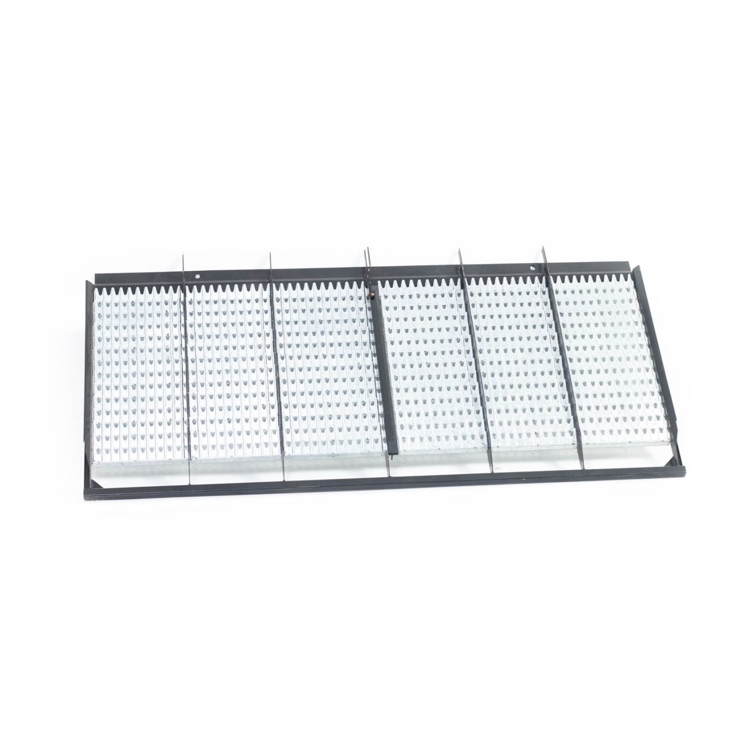 Short-finger top chaffer precleaner for Case IH